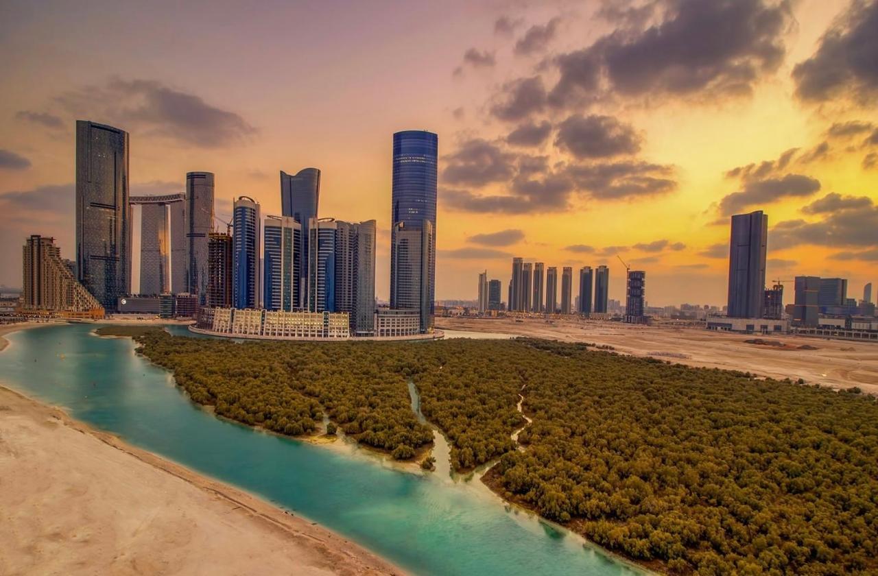 Abu Dhabi Cozy Mangrove View, Seaview 1 Bedroom 1 Partition Apartment Not Hotel Luaran gambar