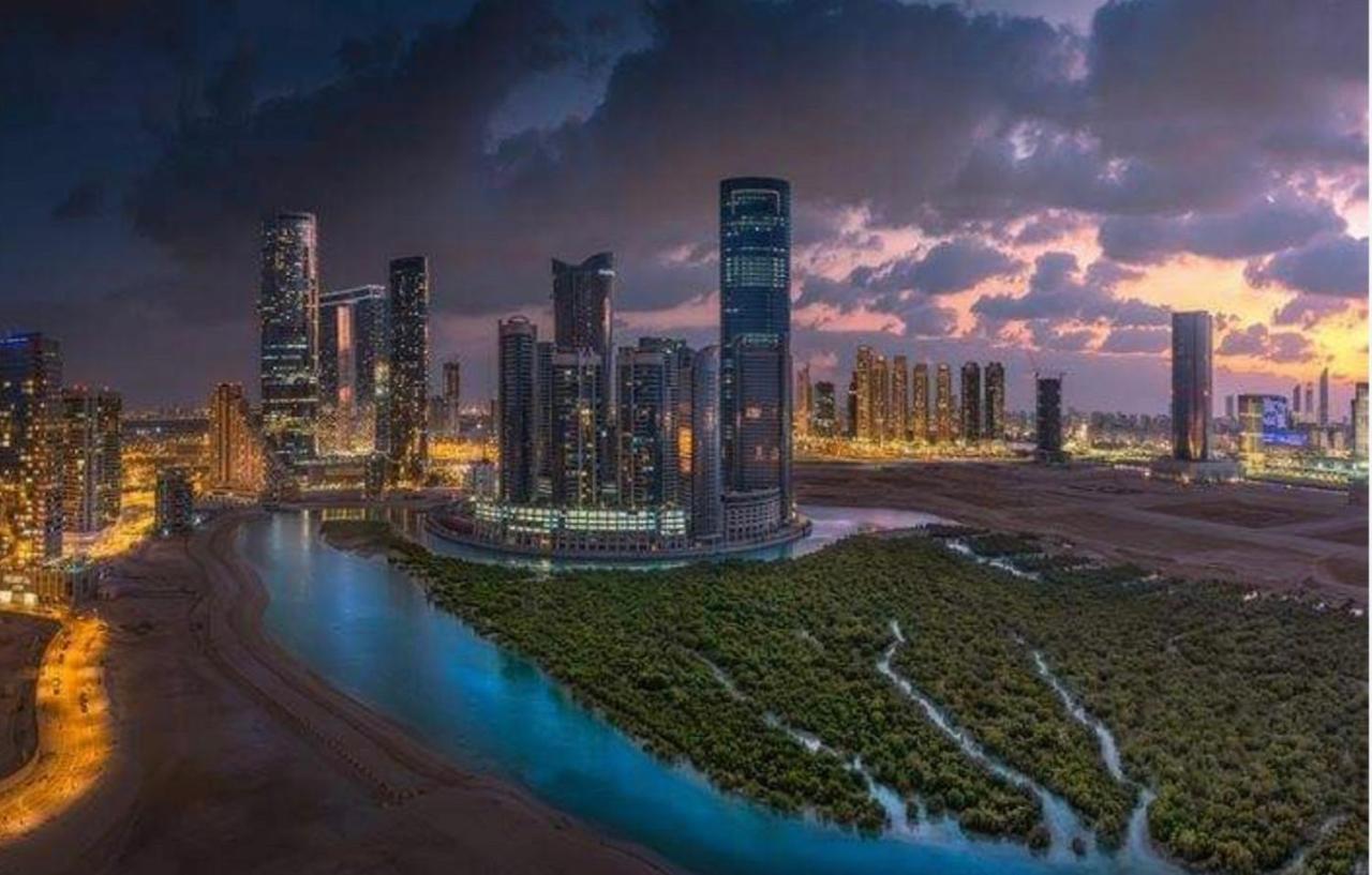 Abu Dhabi Cozy Mangrove View, Seaview 1 Bedroom 1 Partition Apartment Not Hotel Luaran gambar